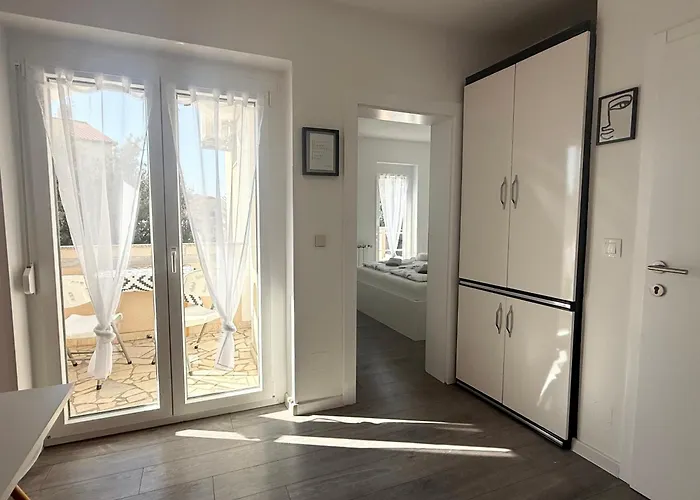 아파트 Antic 풀라