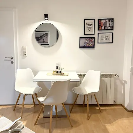 Apartment Antic