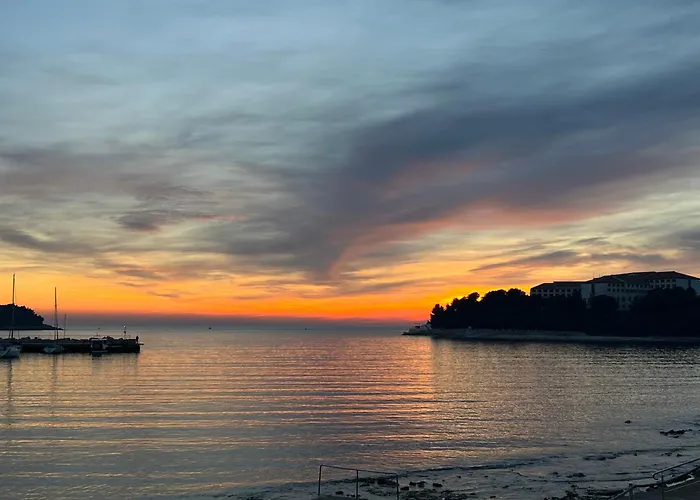 Διαμέρισμα Antic Πούλα