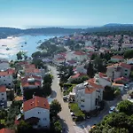 Antic Daire